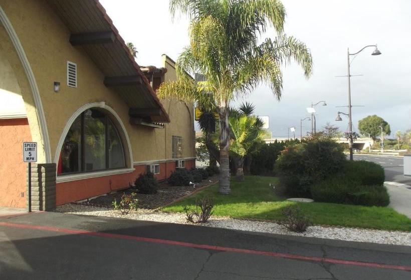 فندق Bella Vista Inn Santa Clara