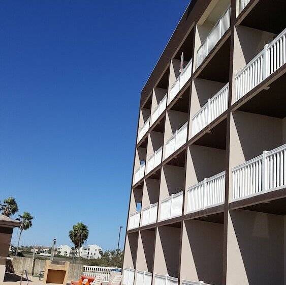 ホテル Blue Bay Inn And Suites