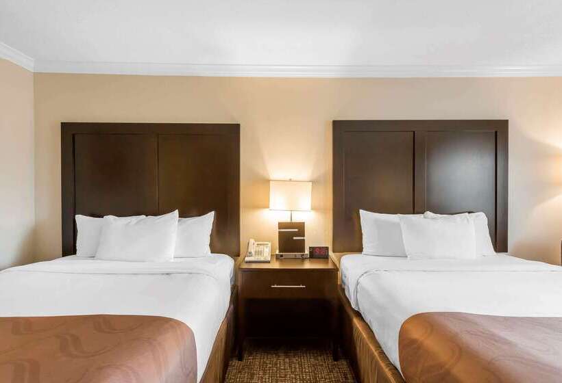 בית מלון כפרי Comfort Inn Murray – Salt Lake City South