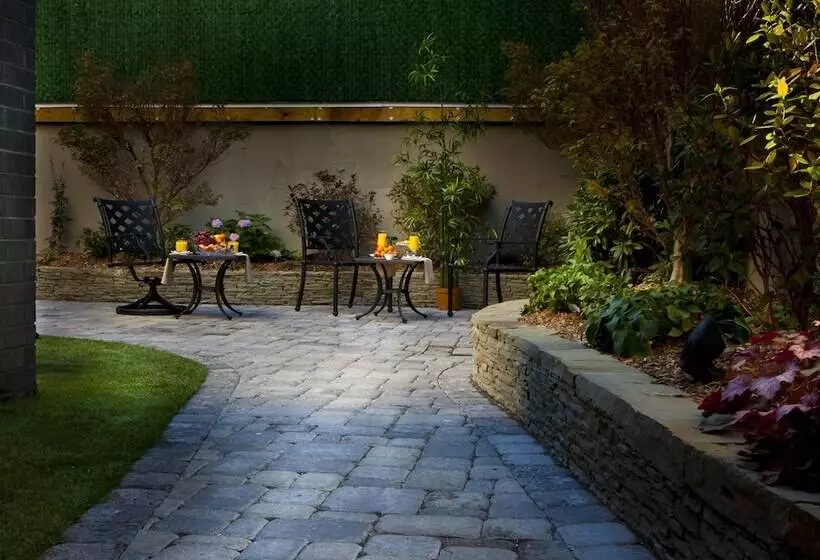 Condor Hotel By Luxurban