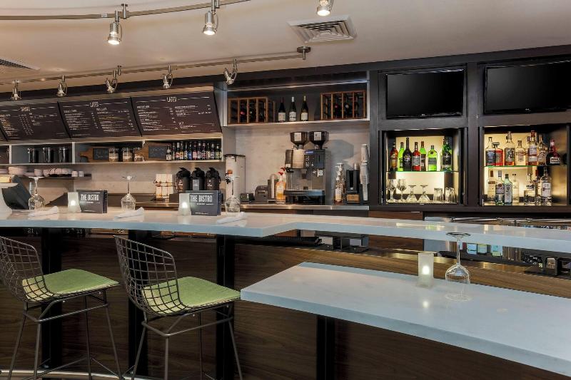 호텔 Courtyard By Marriott Potomac Mills Woodbridge