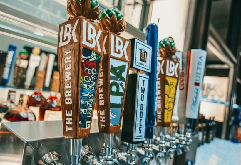 호텔 Doubletree By Hilton Lubbock  University Area