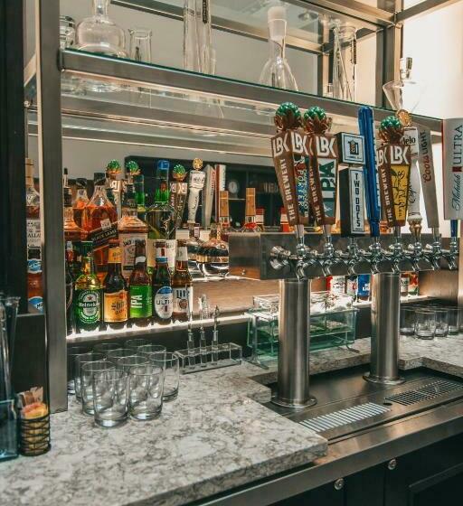 호텔 Doubletree By Hilton Lubbock  University Area