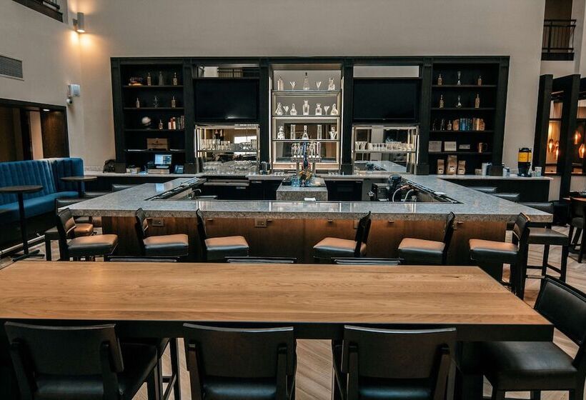 호텔 Doubletree By Hilton Lubbock  University Area