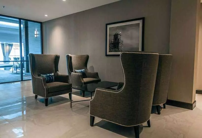 ホテル Doubletree By Hilton Lubbock  University Area