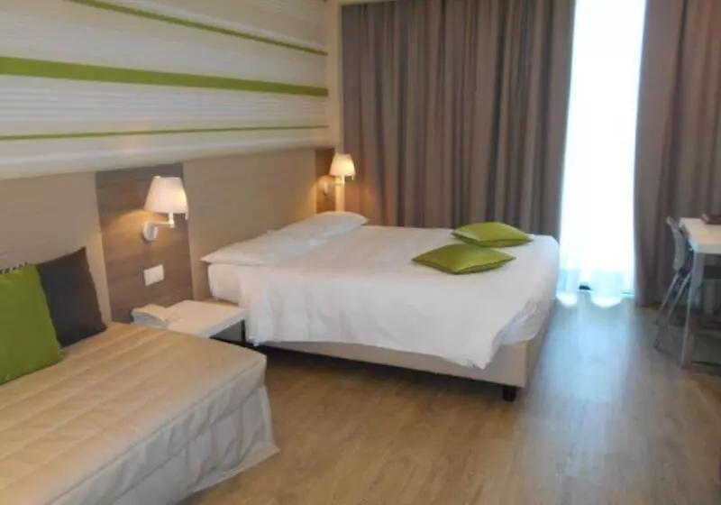 فندق Enjoy Garda