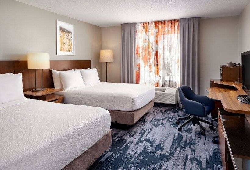 Отель Fairfield Inn & Suites By Marriott Jacksonville