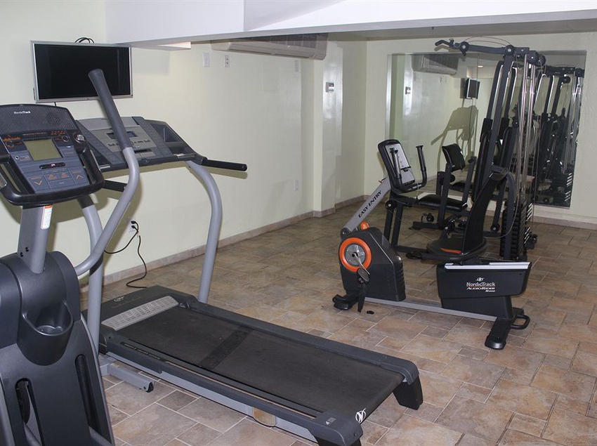 فندق Howard Johnson Inn Queens