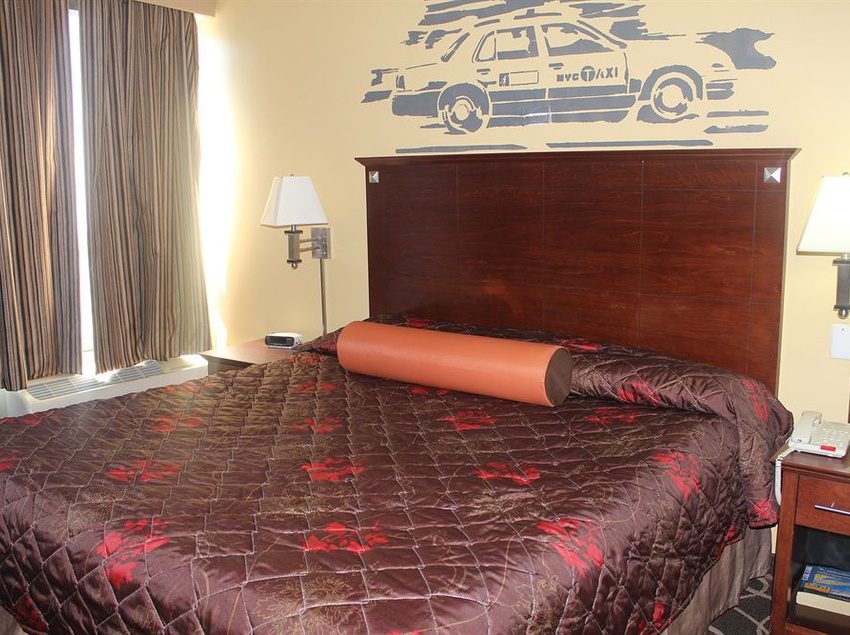 فندق Howard Johnson Inn Queens