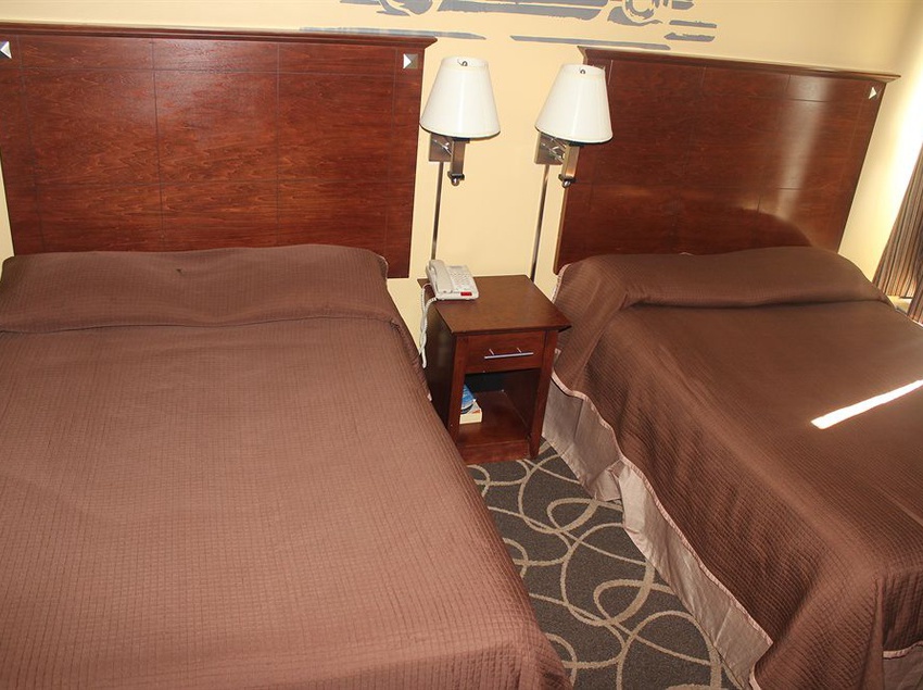 فندق Howard Johnson Inn Queens