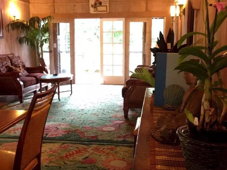 Poipu Bed And Breakfast Inn