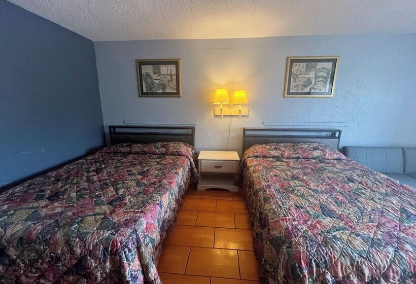 Отель La Copa Inn Brownsville