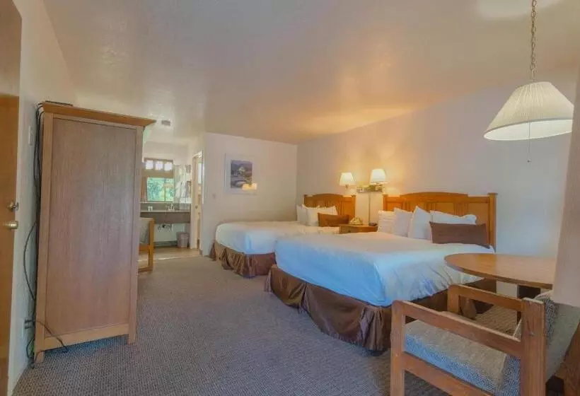 ホテル Mariposa Lodge