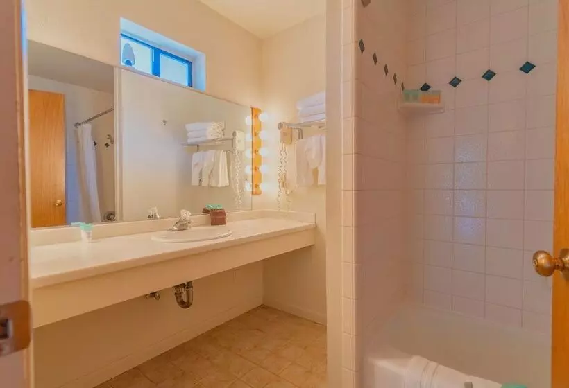 ホテル Mariposa Lodge