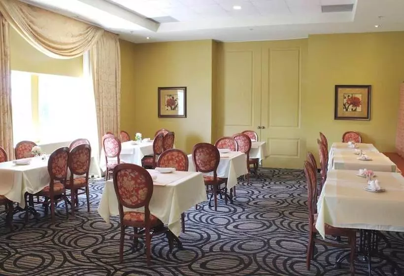 Szálloda Monte Carlo Inn & Suites Downtown Markham