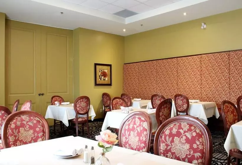 Szálloda Monte Carlo Inn & Suites Downtown Markham