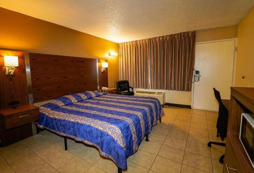 ホテル Red Carpet Inn Kinston