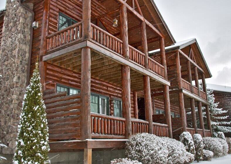 فندق The Lodges At Cresthaven