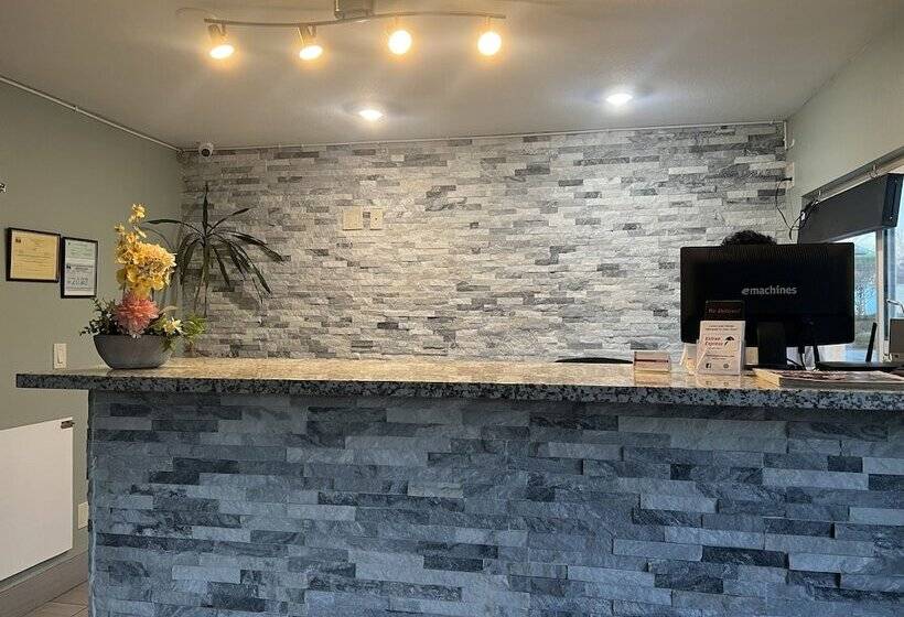 בית מלון כפרי University Inn Chico