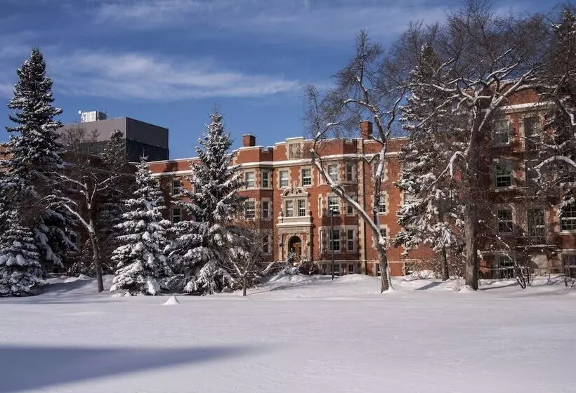 ホテル University Of Alberta   Guest Accommodation