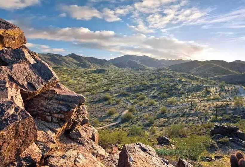 リゾートホテル Worldmark Phoenix   South Mountain Preserve