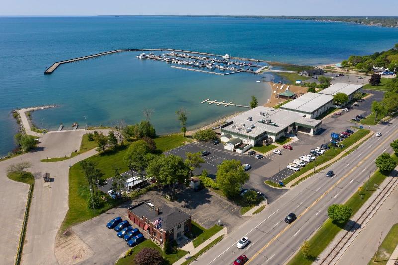 Tawas Bay Beach Resort