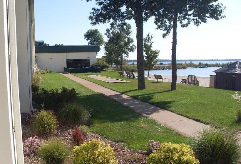 Tawas Bay Beach Resort