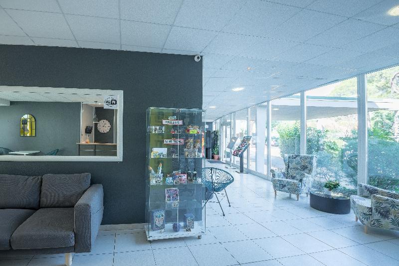 Comfort Aparthotel Frejus La Tour De Mare