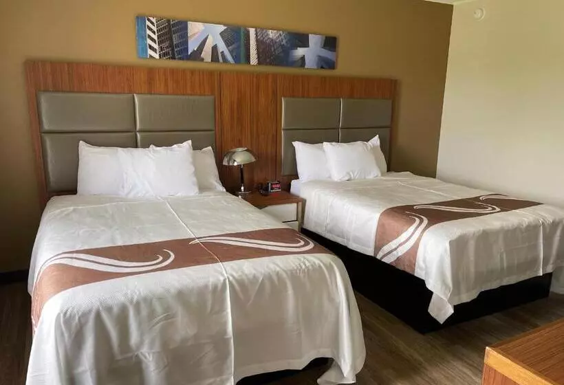 Retkeilymaja Quality Inn & Suites New Hartford   Utica