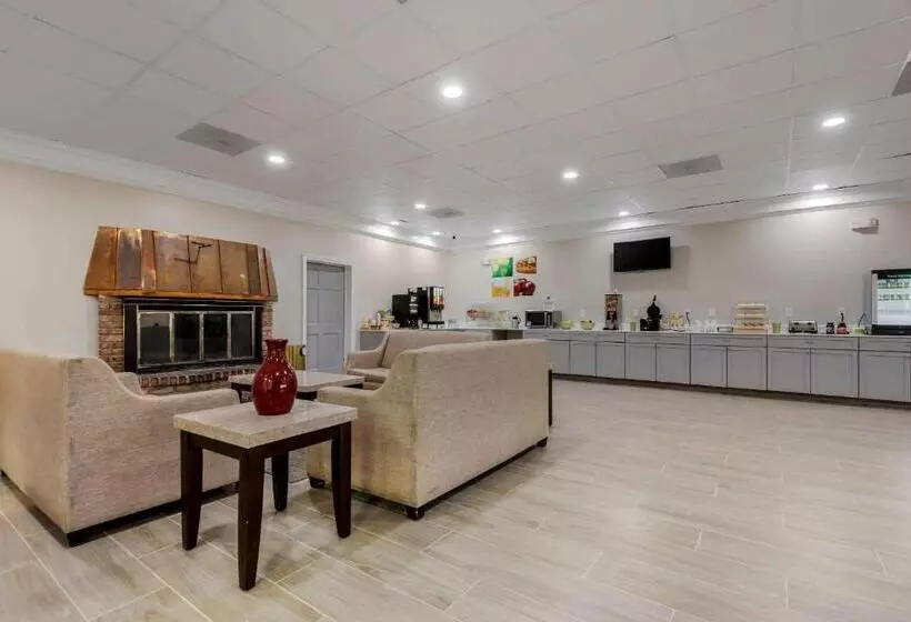 Retkeilymaja Quality Inn & Suites New Hartford   Utica