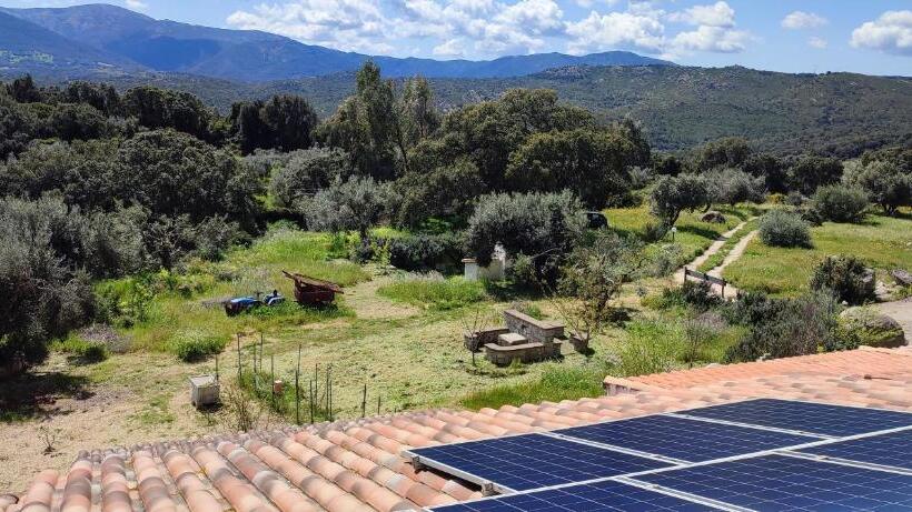 Nocleg ze śniadaniem Il Nuraghe