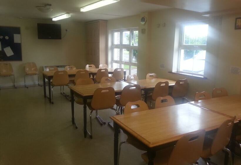 Courtbrack Accommodation   Hostel