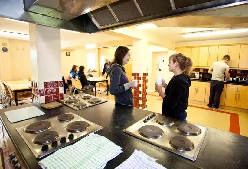 Courtbrack Accommodation   Hostel