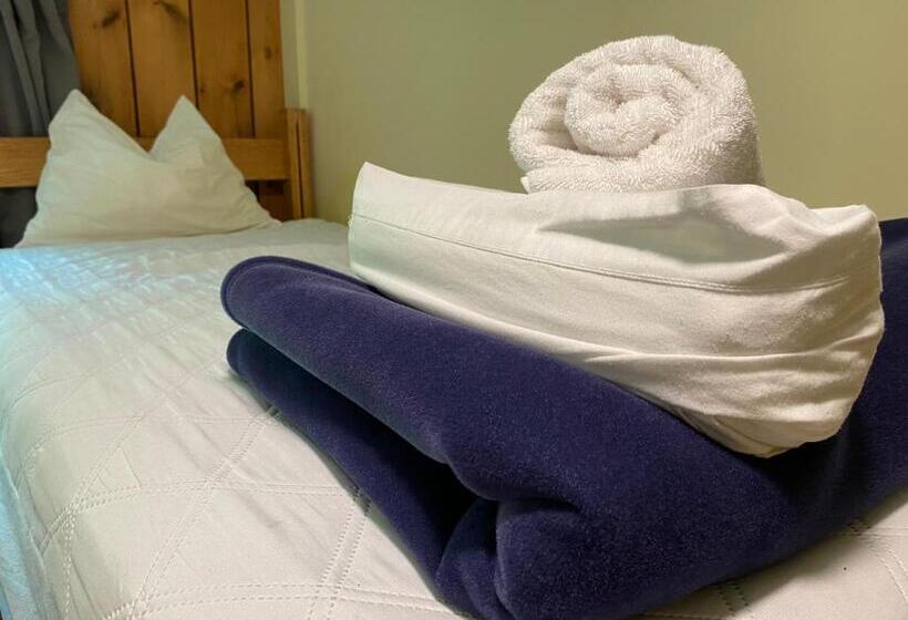 Hi Martha S Vineyard   Hostel