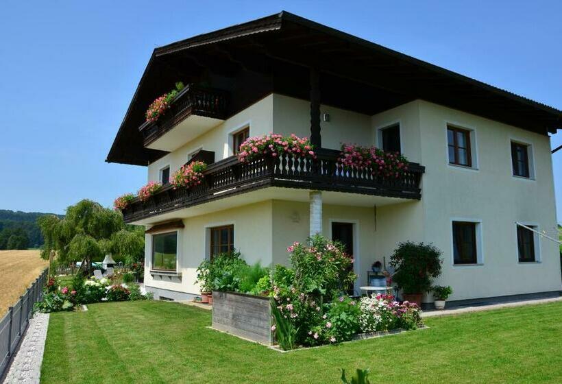 פנסיון Haus Gruber