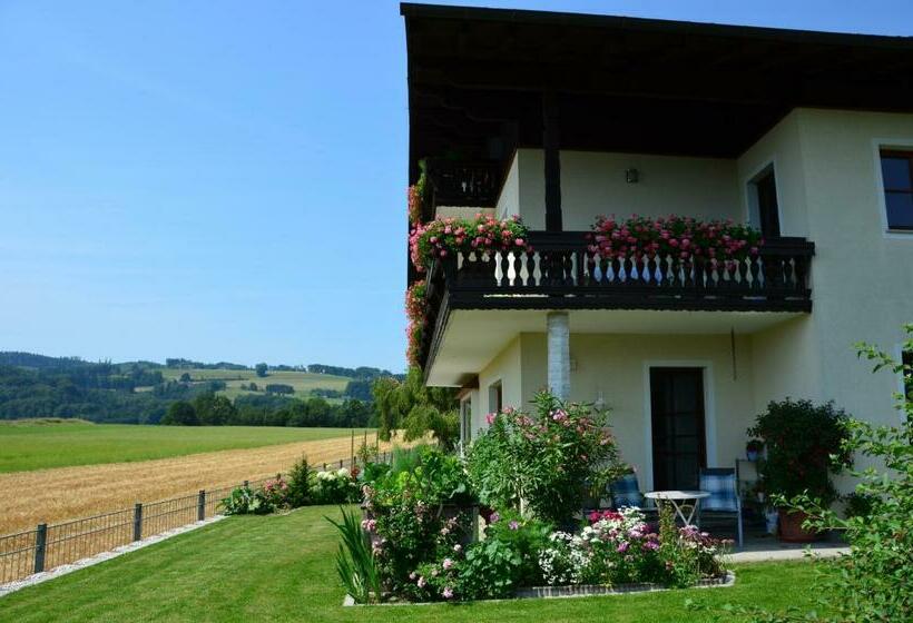 פנסיון Haus Gruber