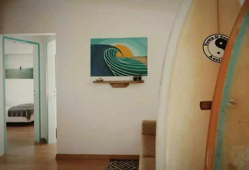 ペンション International Surf School & Camp