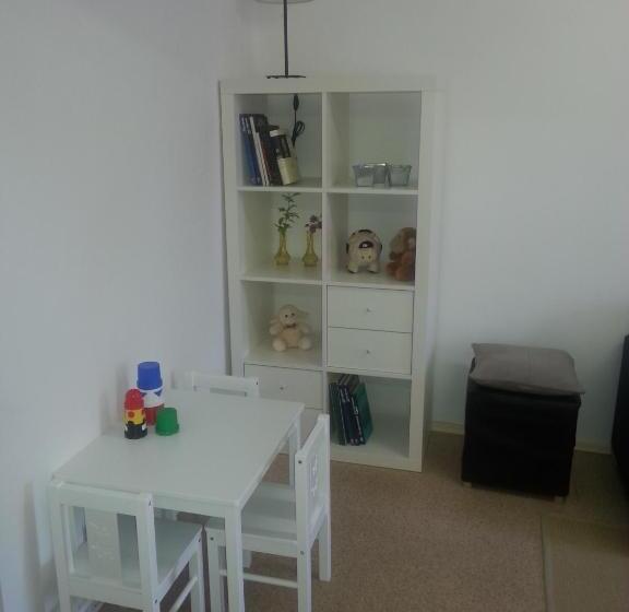 پانسیون Senoji Vaistine