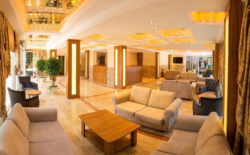 אתר נופש Rich Melissa