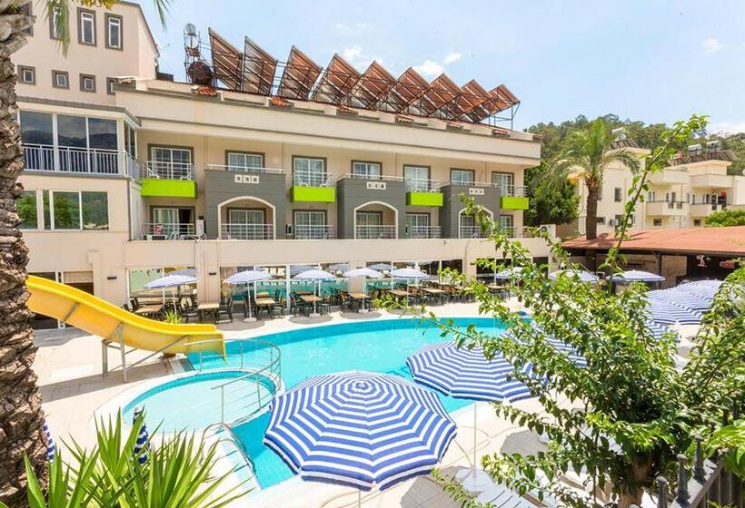 אתר נופש Rich Melissa