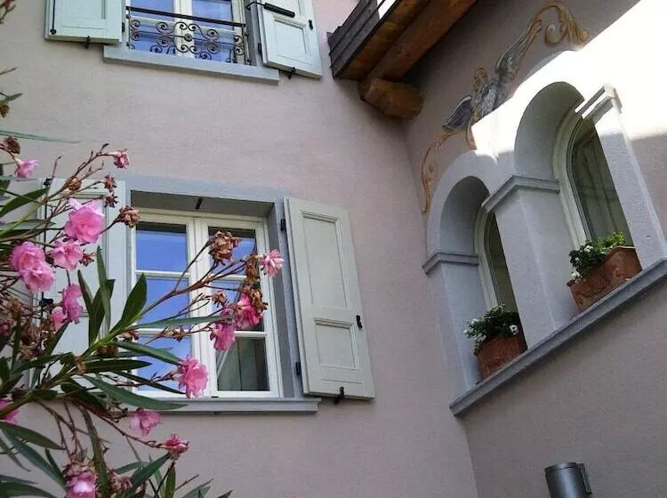 Aamiaismajoitus (B&B) Locanda Al Castelletto