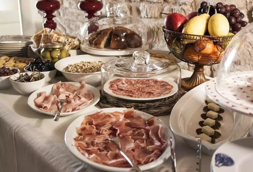 Aamiaismajoitus (B&B) Locanda Al Castelletto