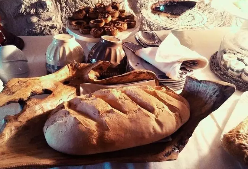 Aamiaismajoitus (B&B) Locanda Al Castelletto