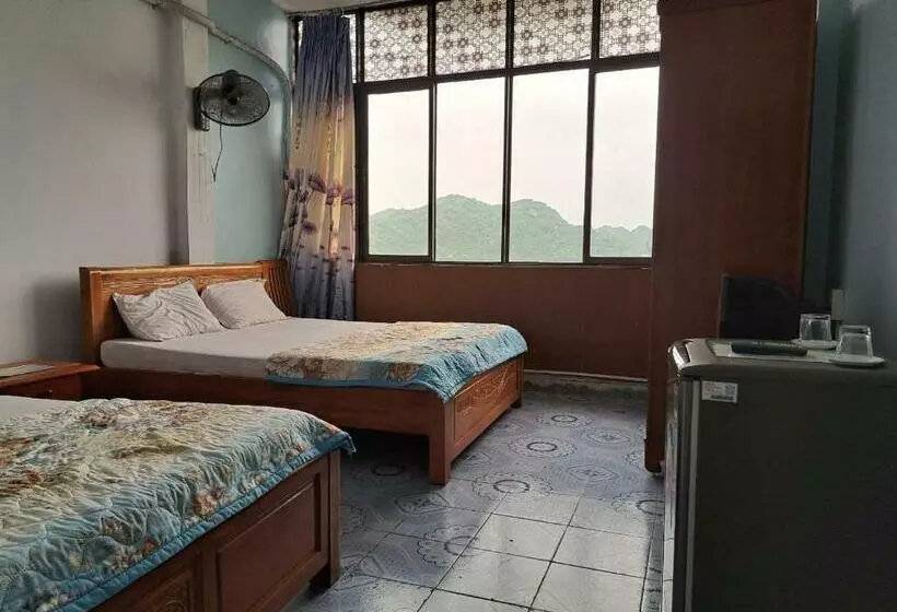 هتل Phuong Mai Family