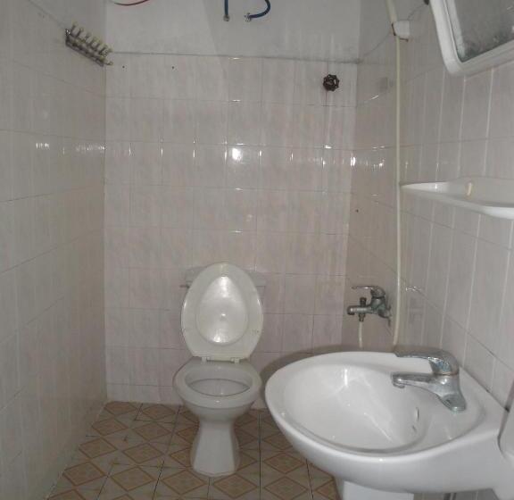 هتل Phuong Mai Family