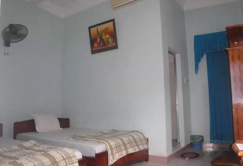 هتل Phuong Mai Family