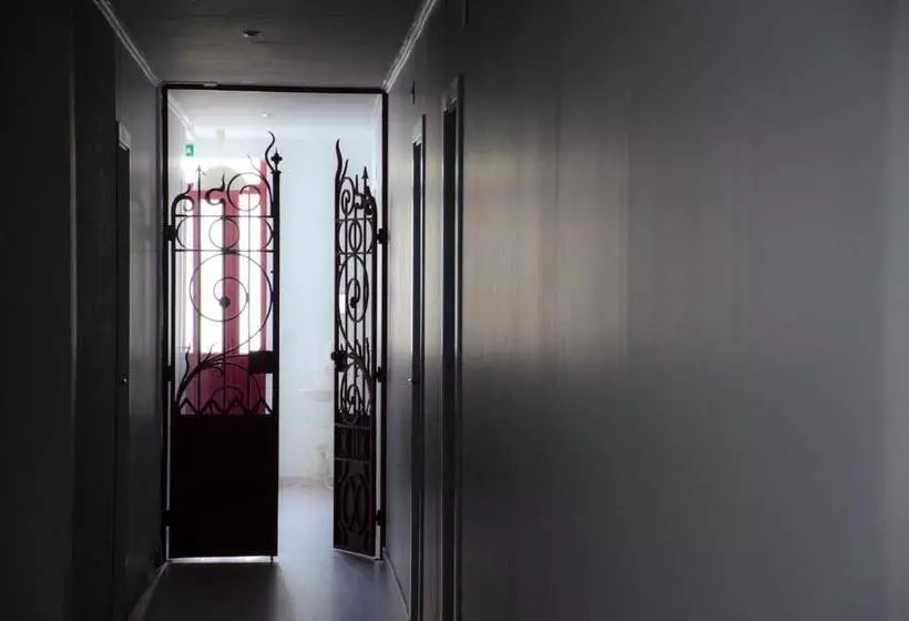 Majatalo Alameda Guest House 1