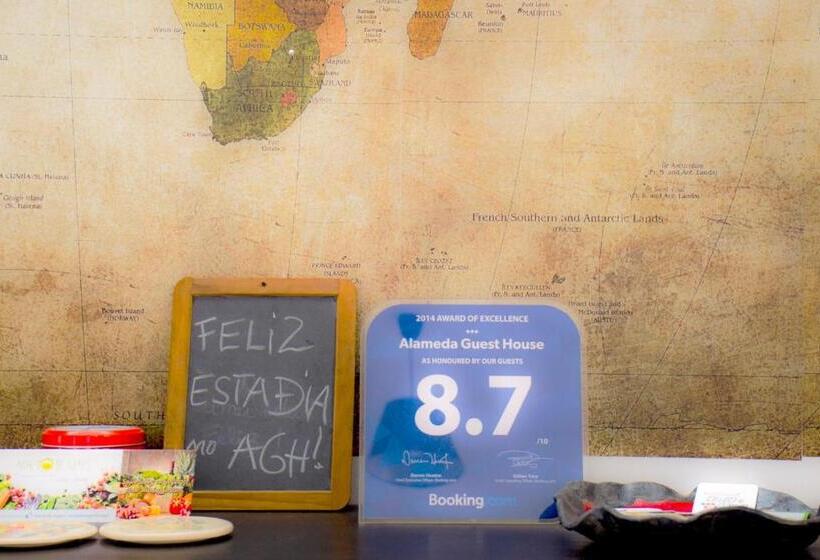 ペンション Alameda Guest House 1