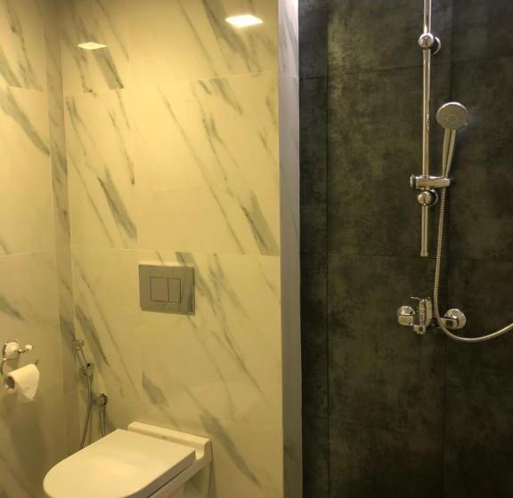 پانسیون Bungalow 28