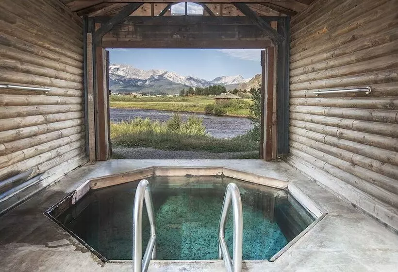 モーテル Mountain Village Lodge